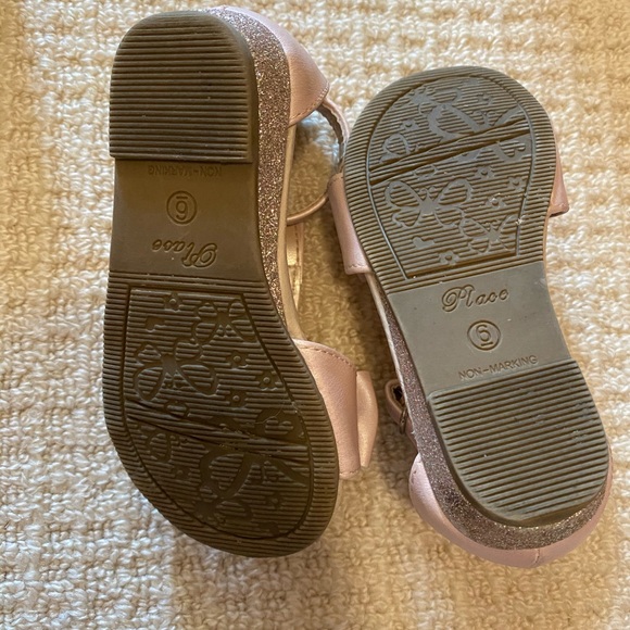 LOT OF BABY - TODDLER GIRL SHOES . LIKE NEW SZ 4-7 - Picture 7 of 16